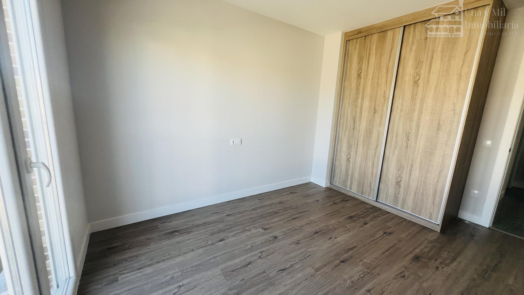 Venta de chalet en Villares de la Reina