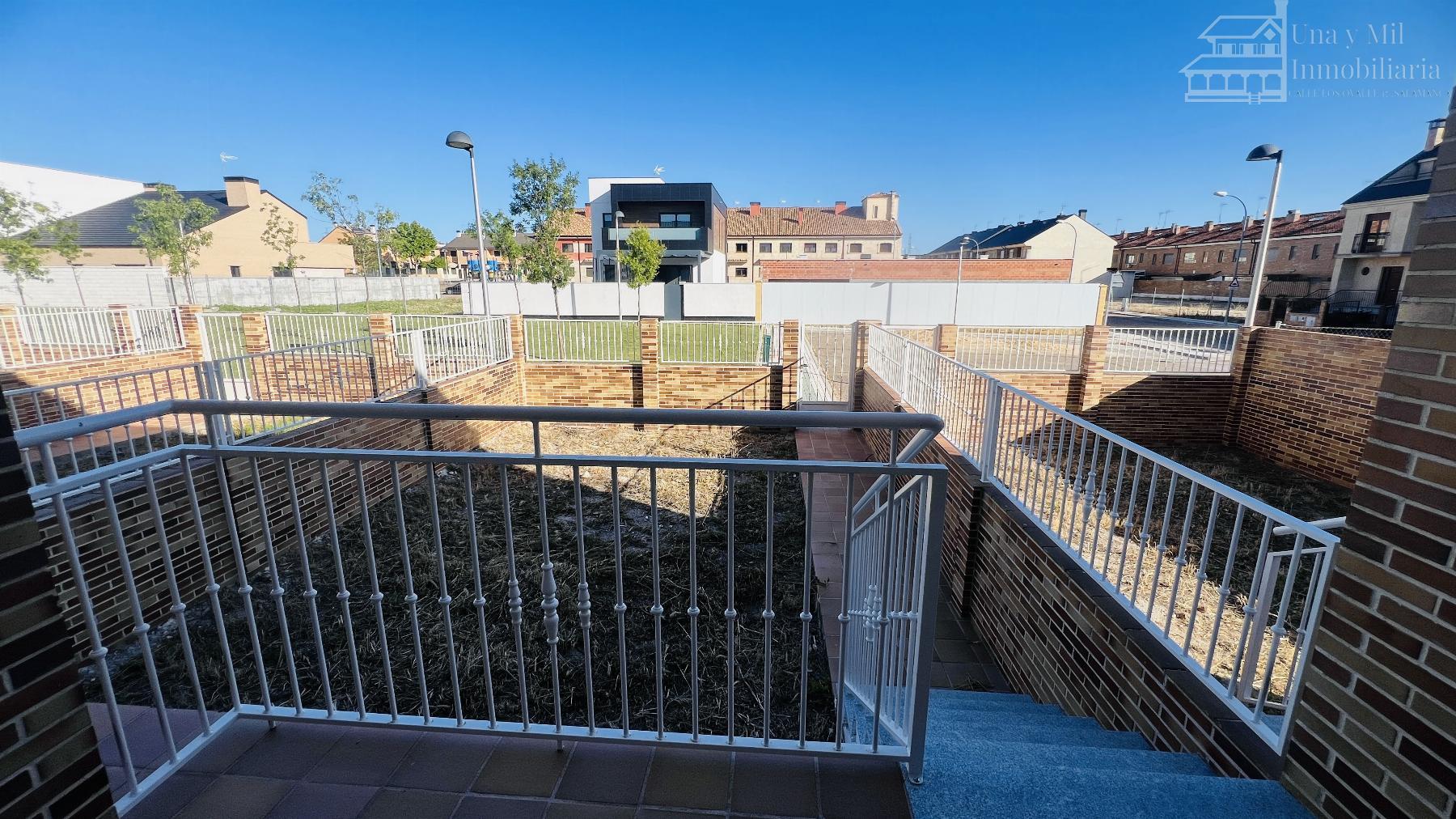 Venta de chalet en Villares de la Reina