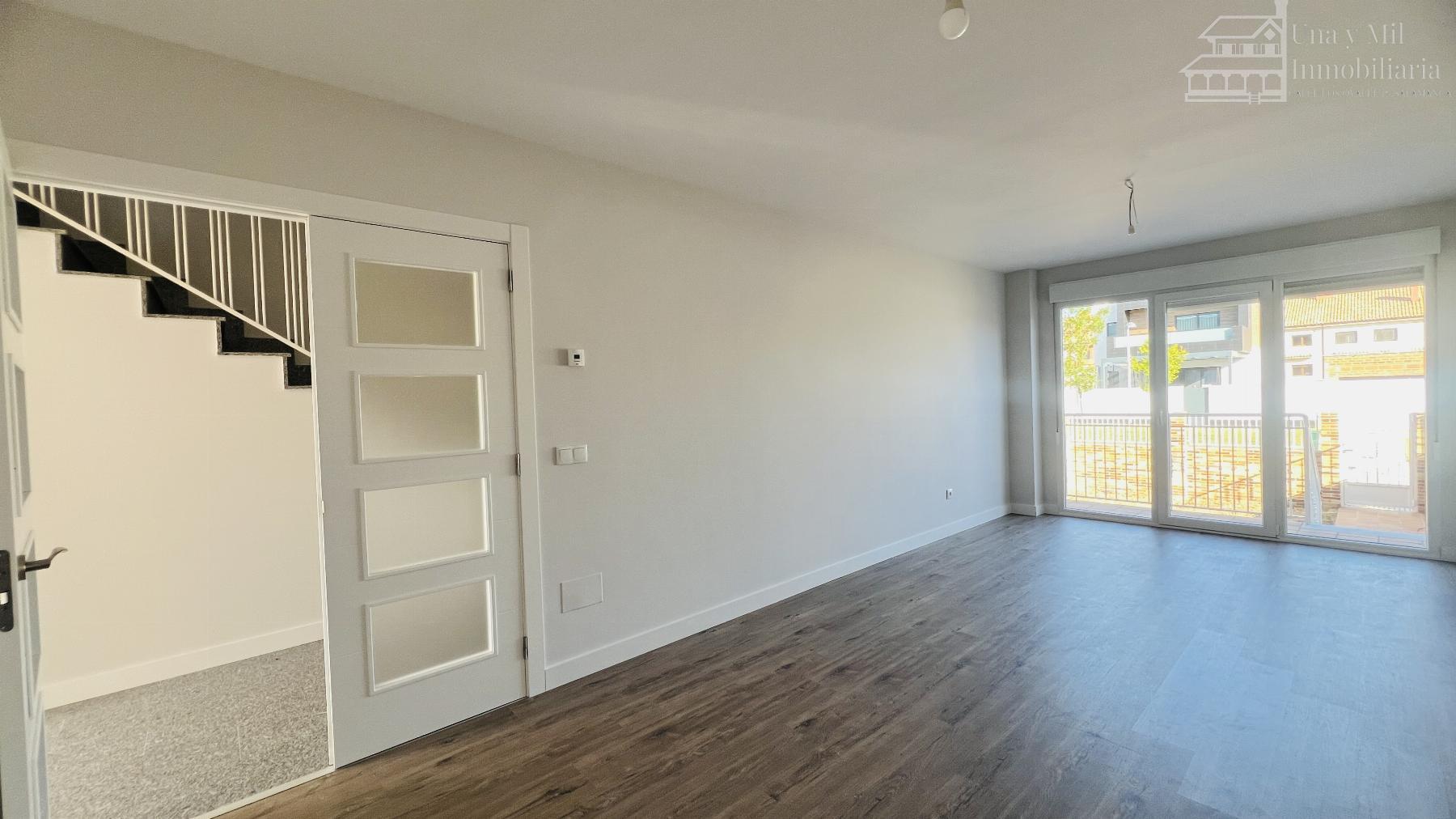 Venta de chalet en Villares de la Reina