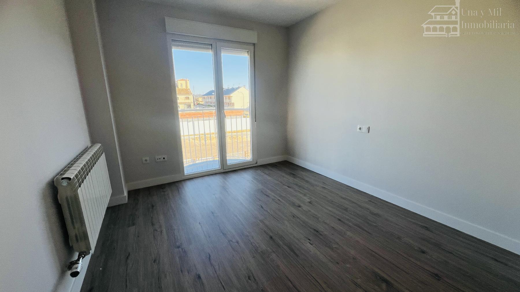 Venta de chalet en Villares de la Reina