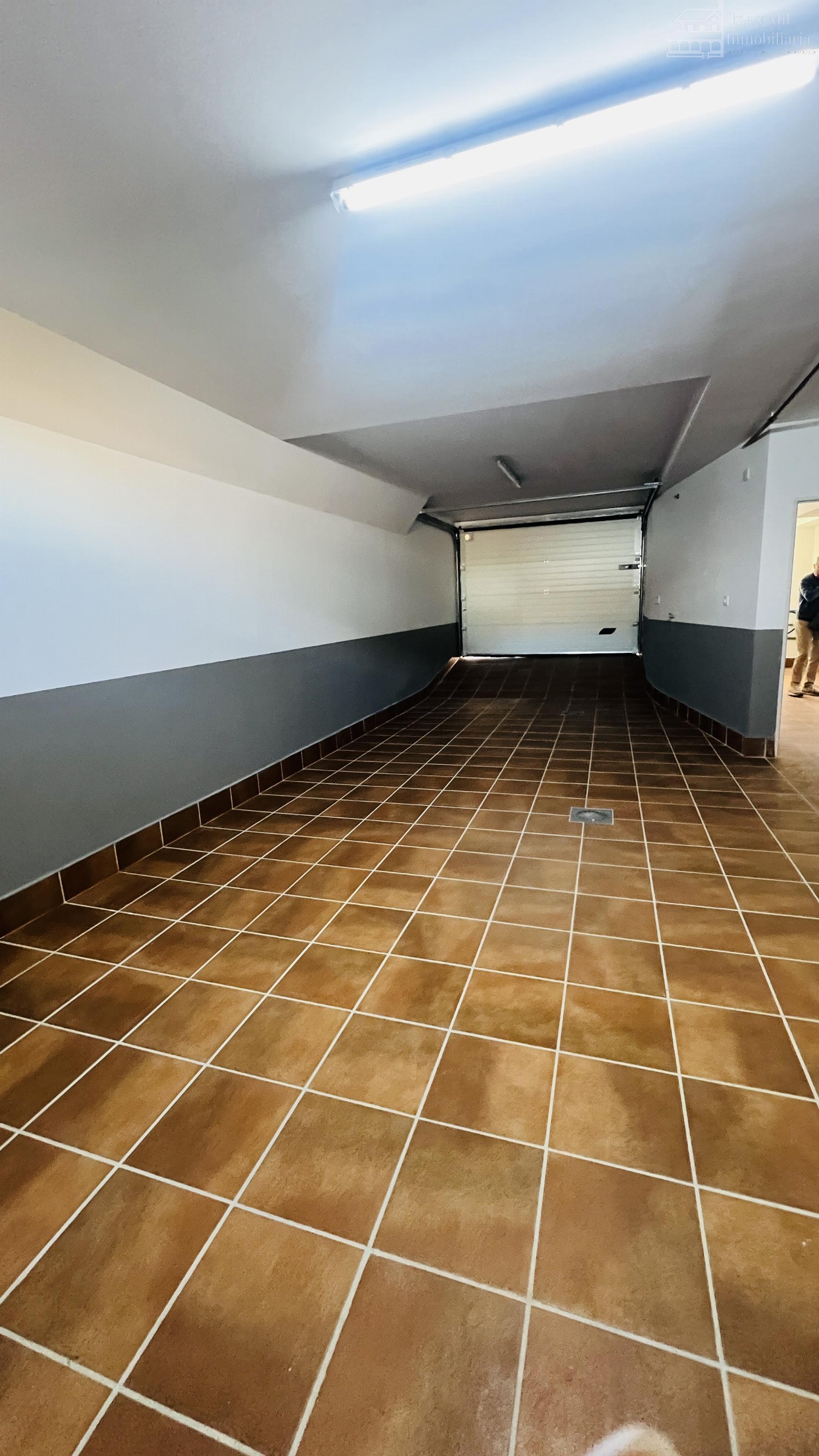 Venta de chalet en Villares de la Reina