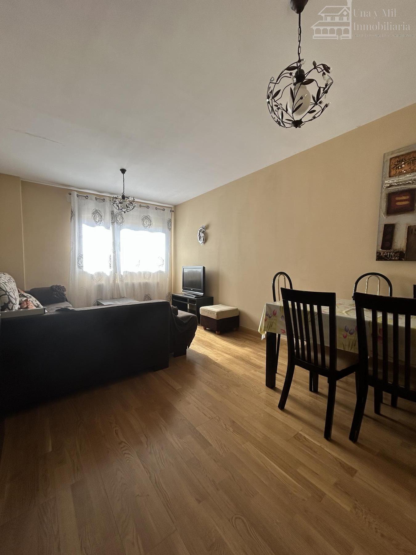 Venta de piso en Castellanos de Moriscos