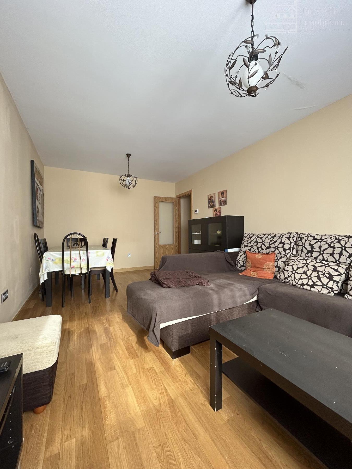 Venta de piso en Castellanos de Moriscos