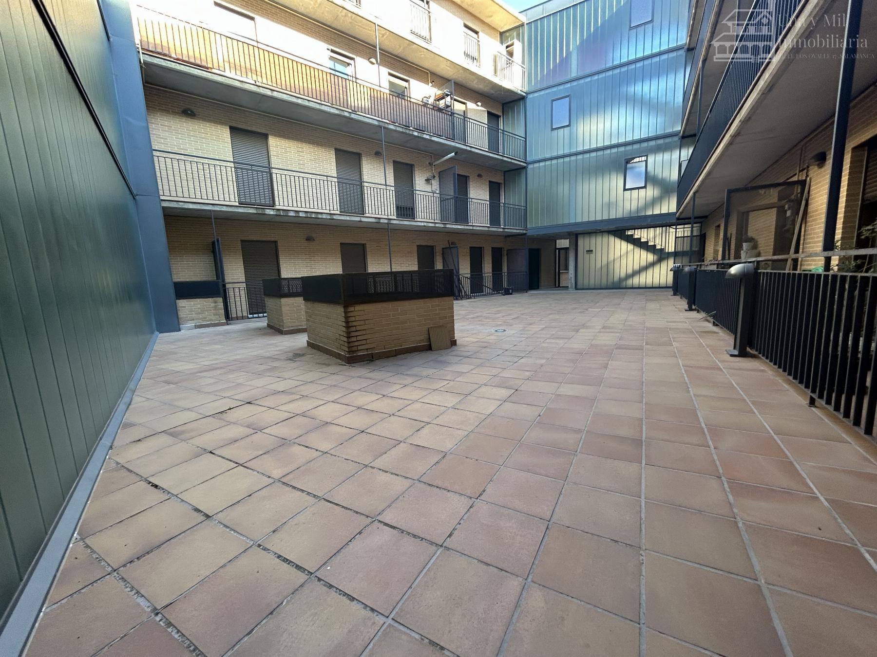 Venta de piso en Castellanos de Moriscos