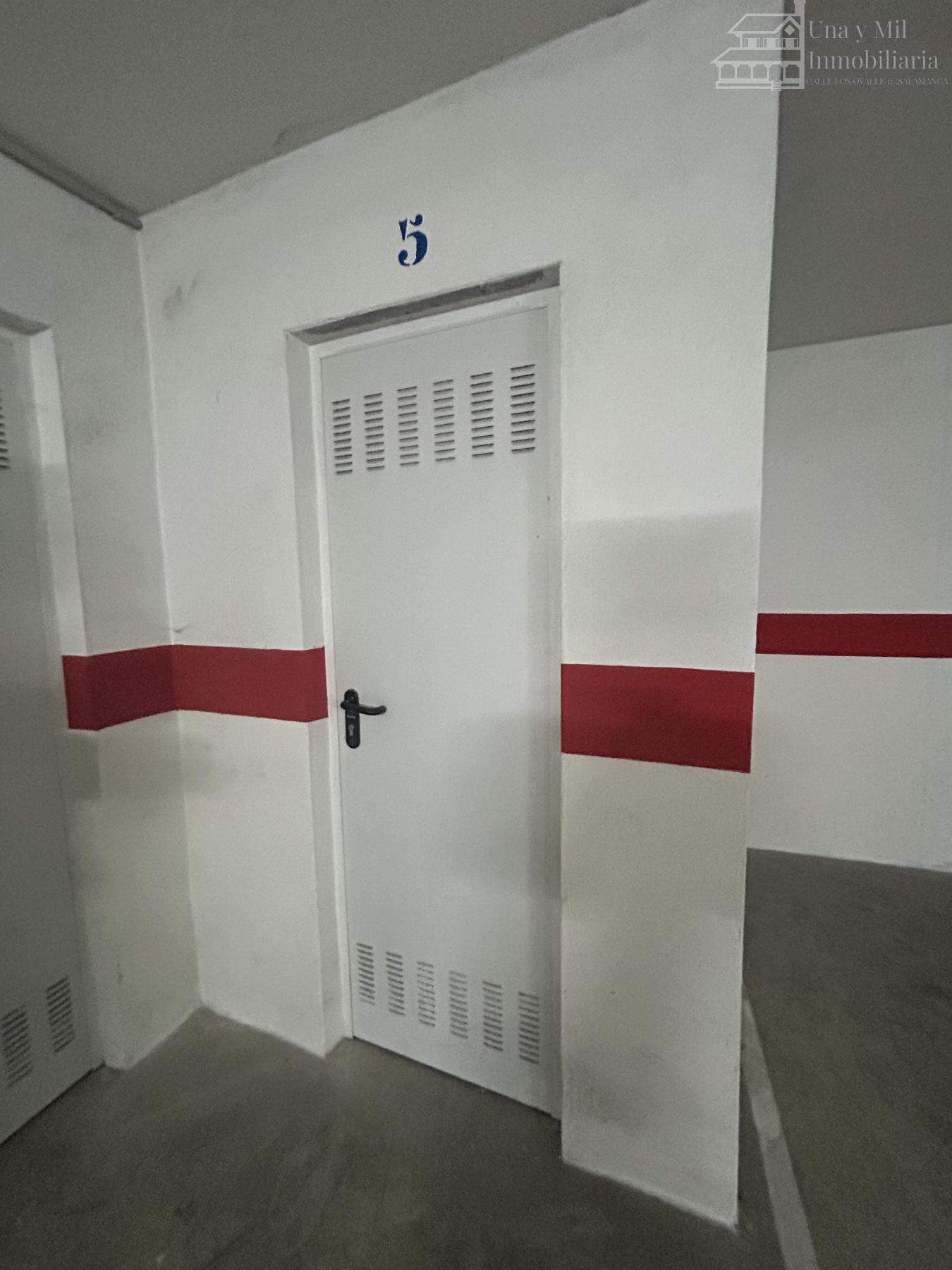 Venta de piso en Castellanos de Moriscos