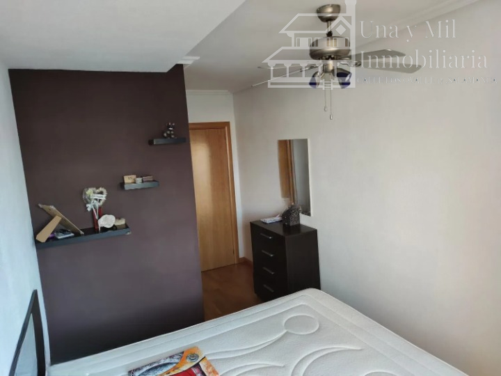 For sale of flat in Villares de la Reina