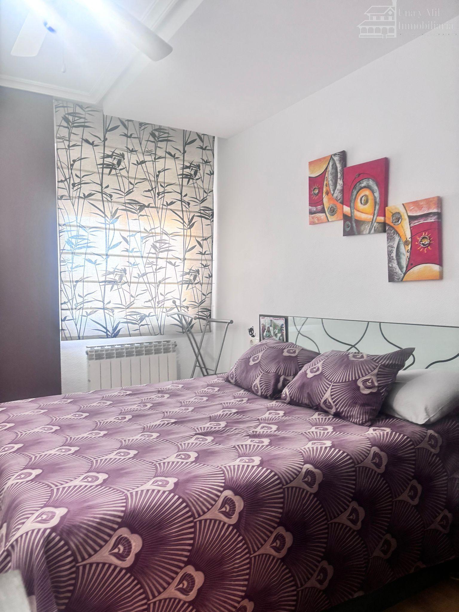 For sale of flat in Villares de la Reina