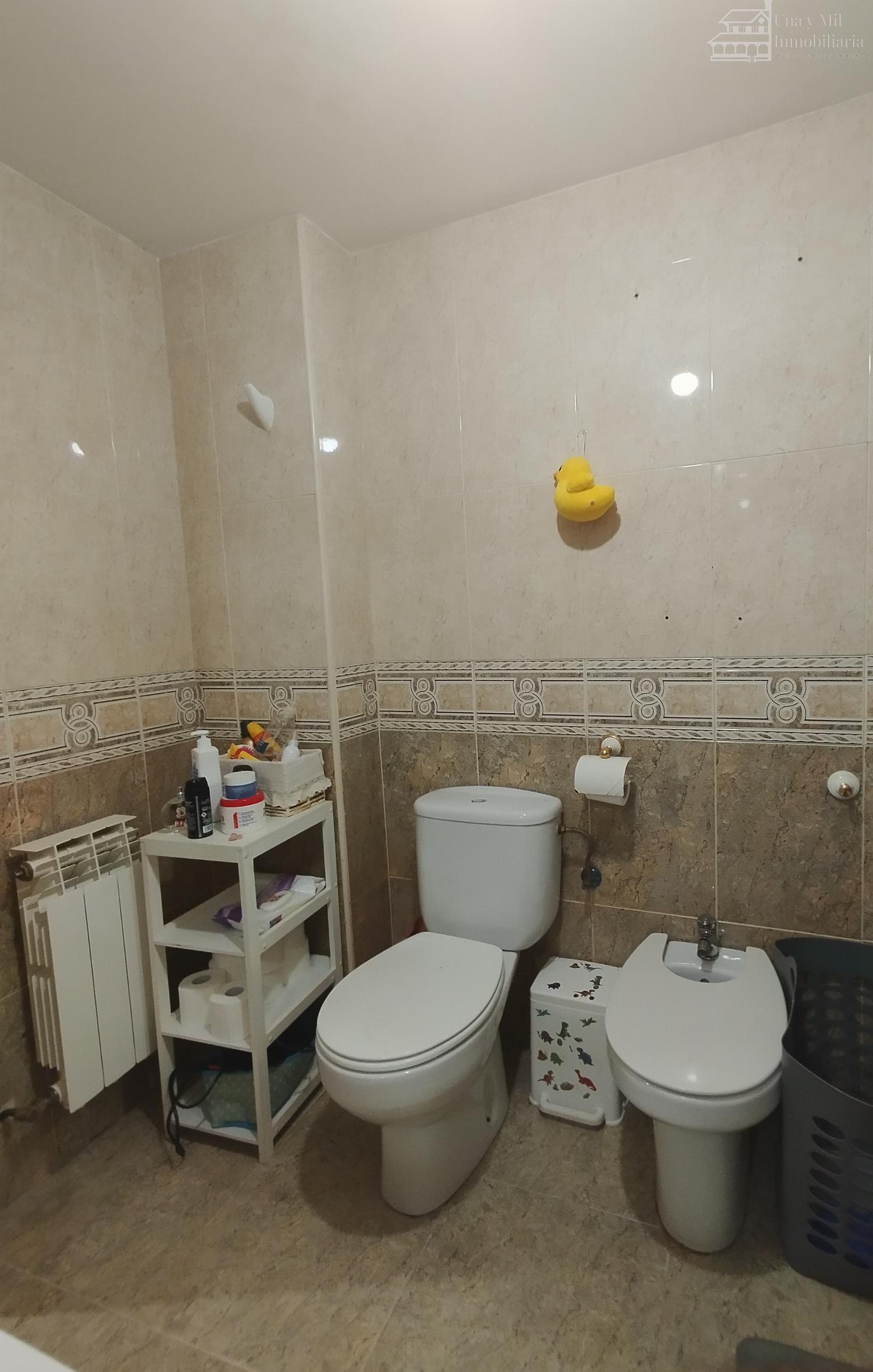 For sale of flat in Doñinos de Salamanca