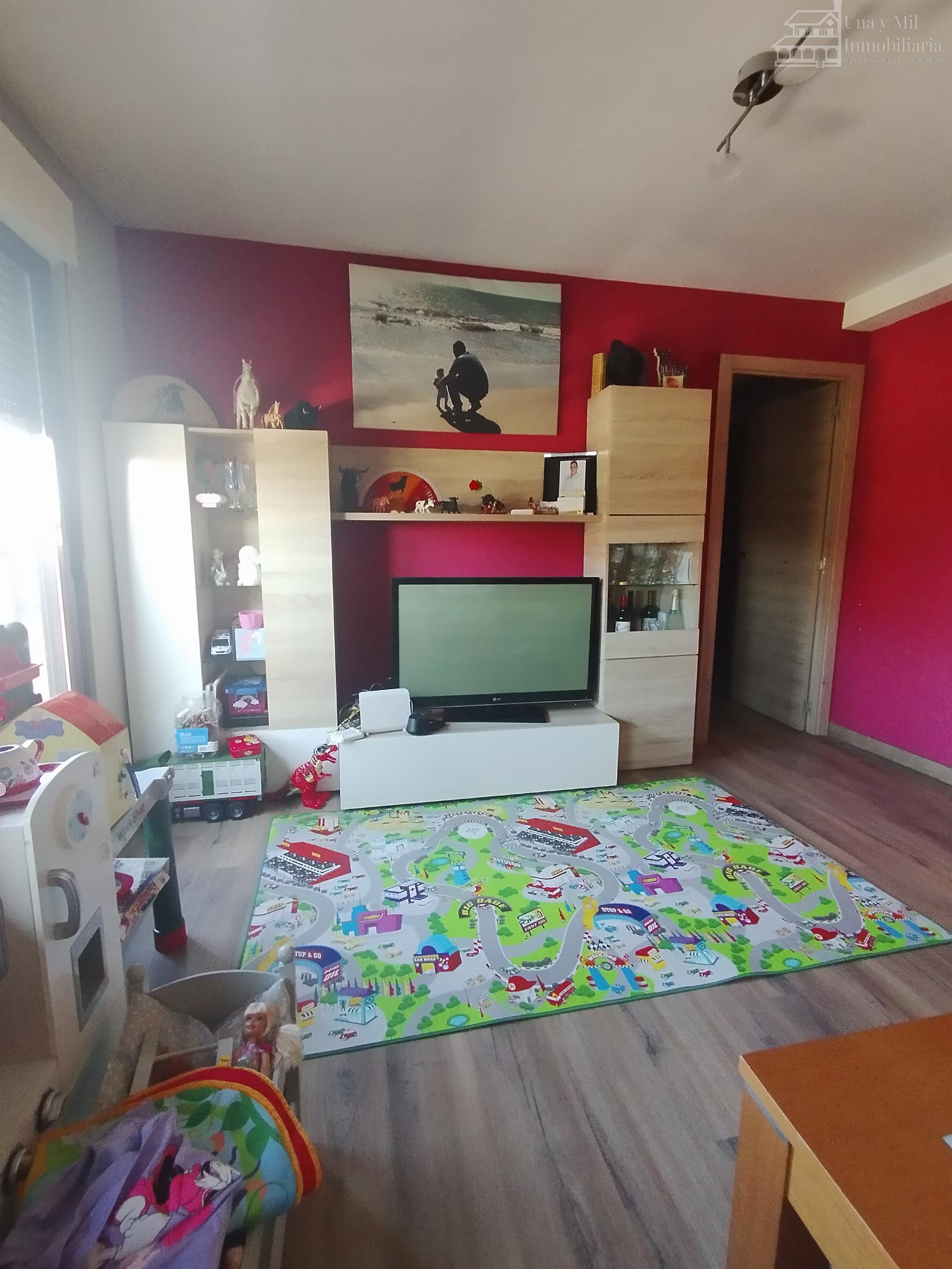 For sale of flat in Doñinos de Salamanca