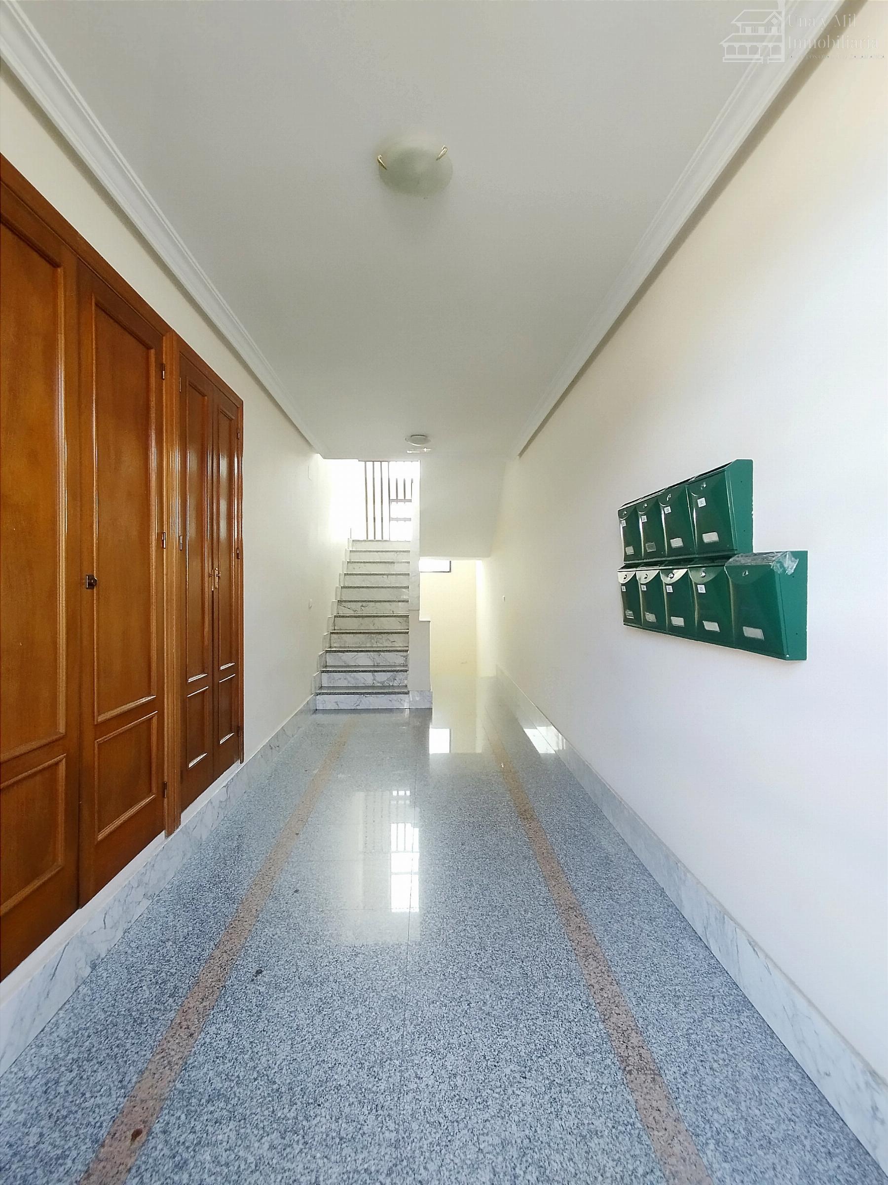 For sale of flat in Doñinos de Salamanca