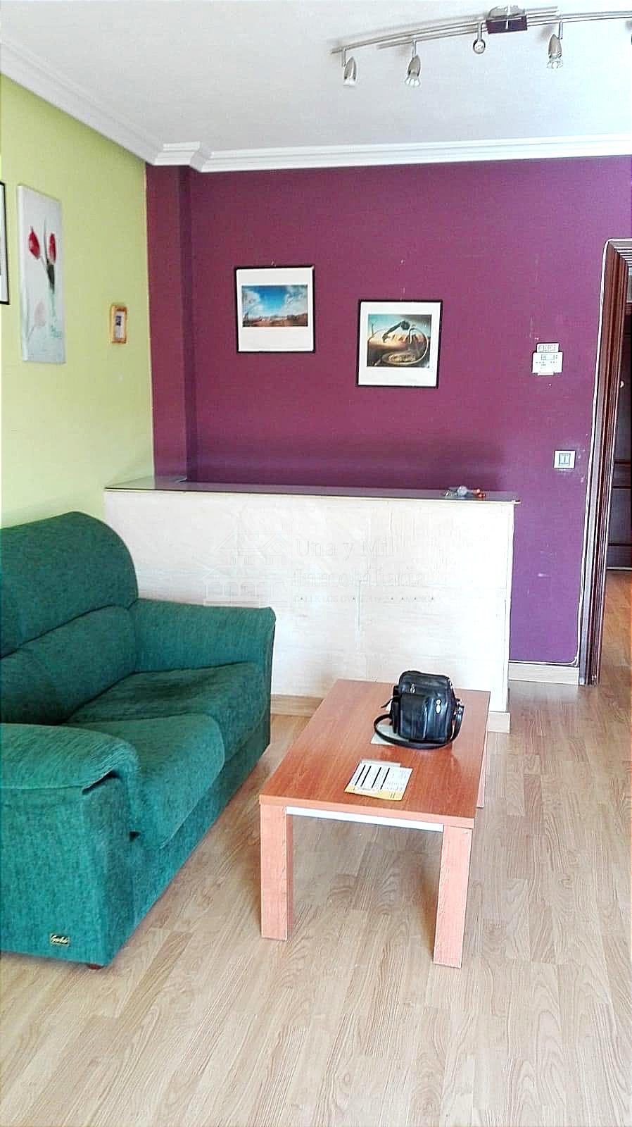 For sale of flat in Villamayor