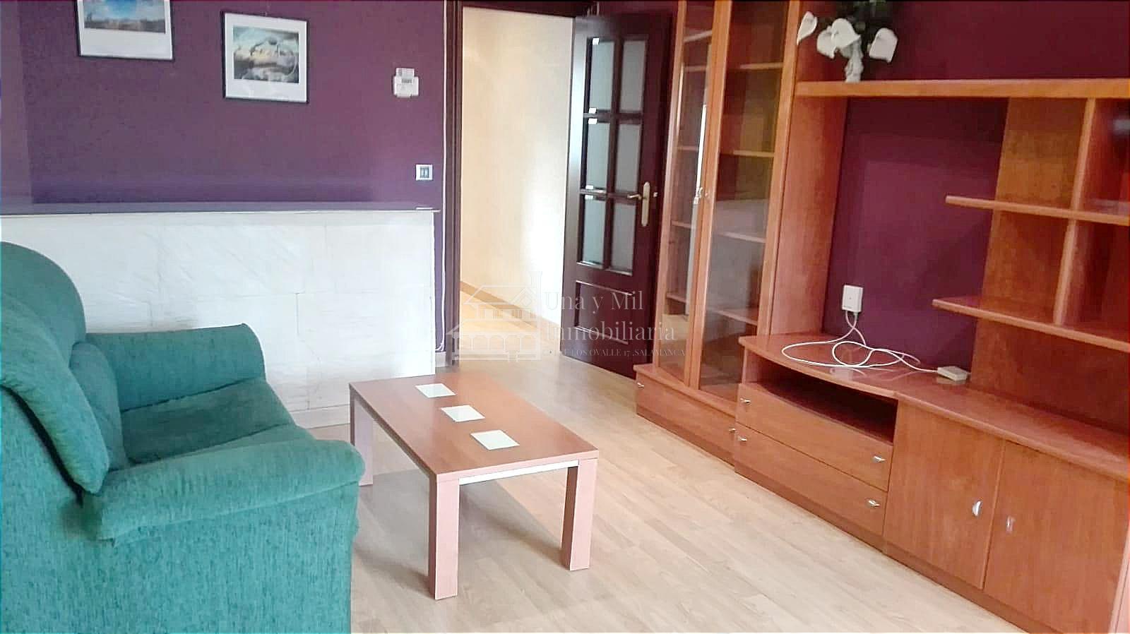 For sale of flat in Villamayor