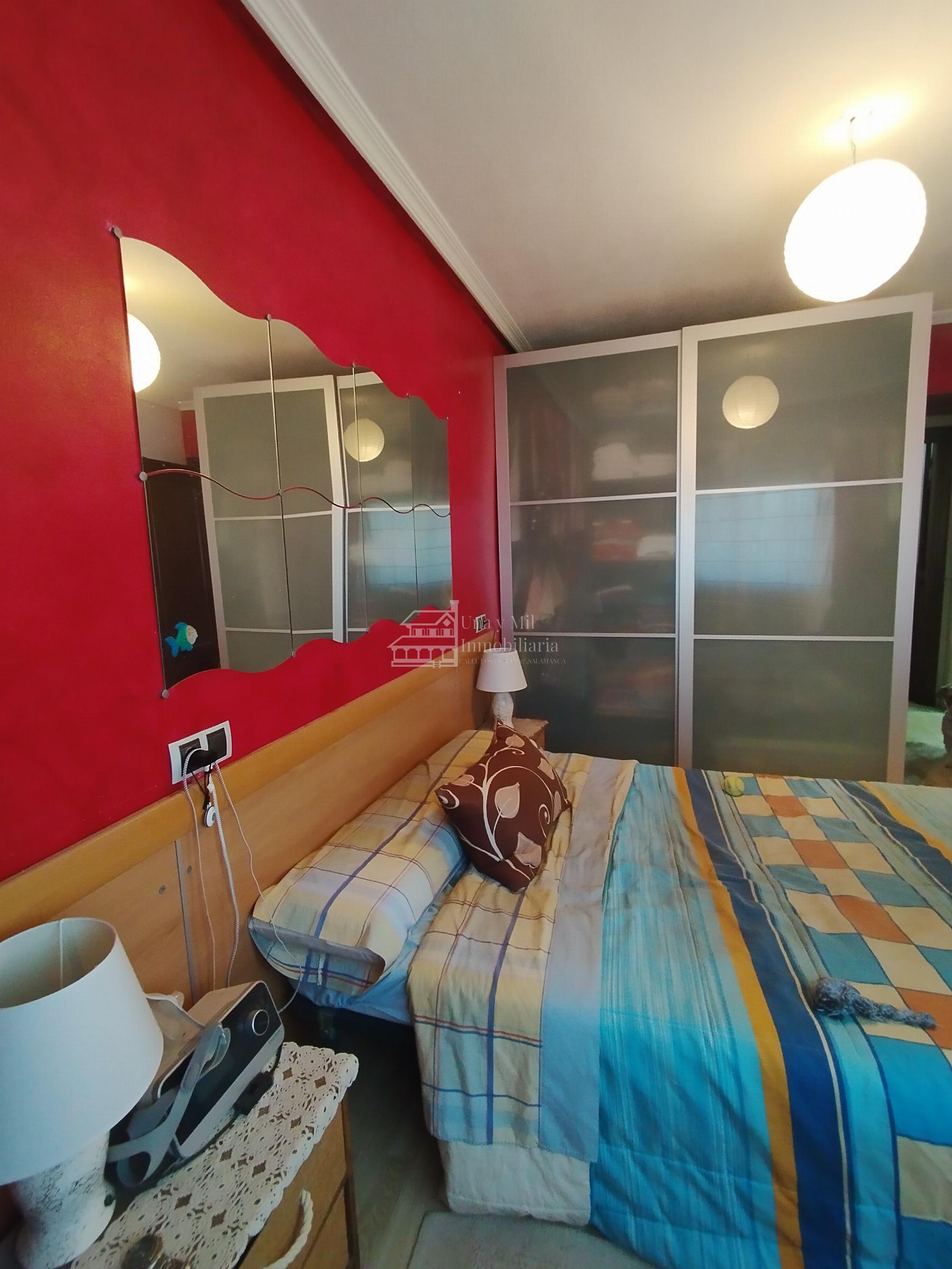 For sale of flat in Villamayor