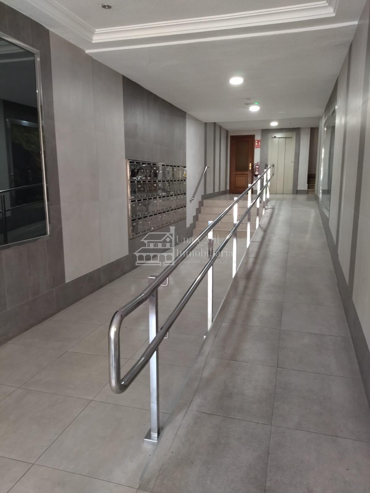 For sale of flat in Salamanca