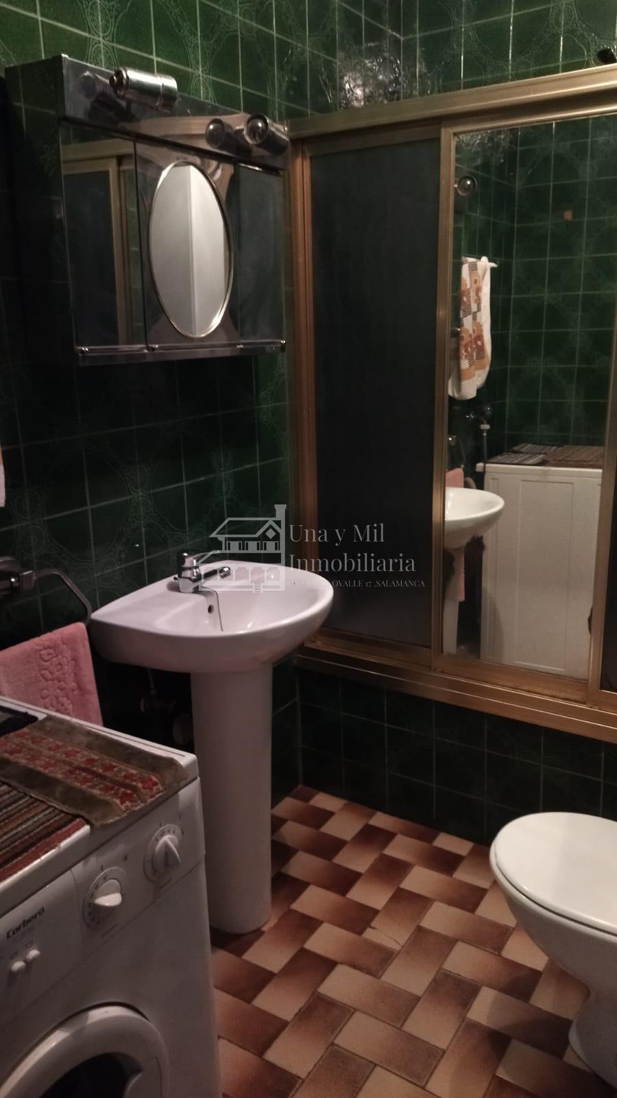 For sale of flat in Salamanca