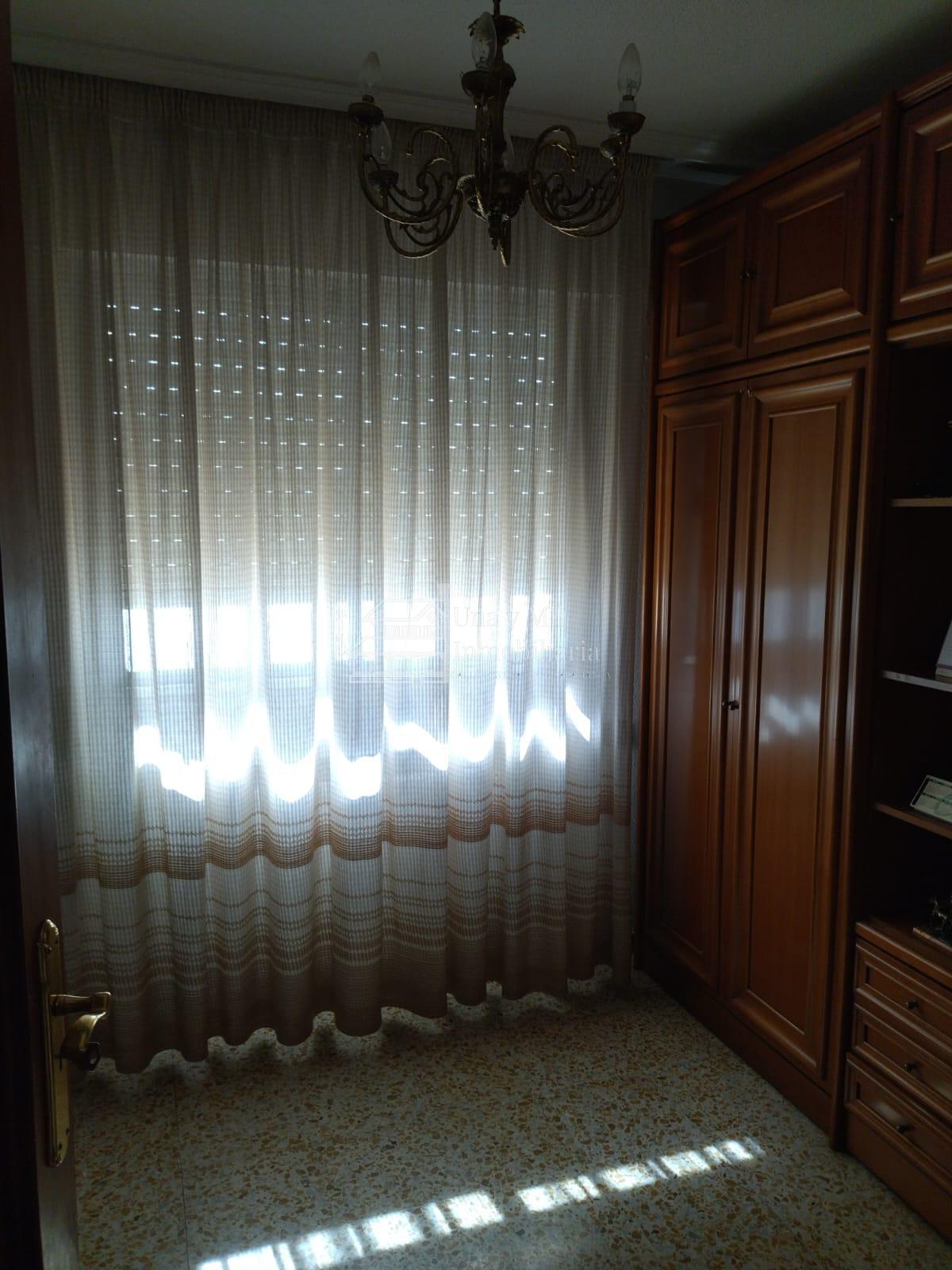 For sale of flat in Salamanca
