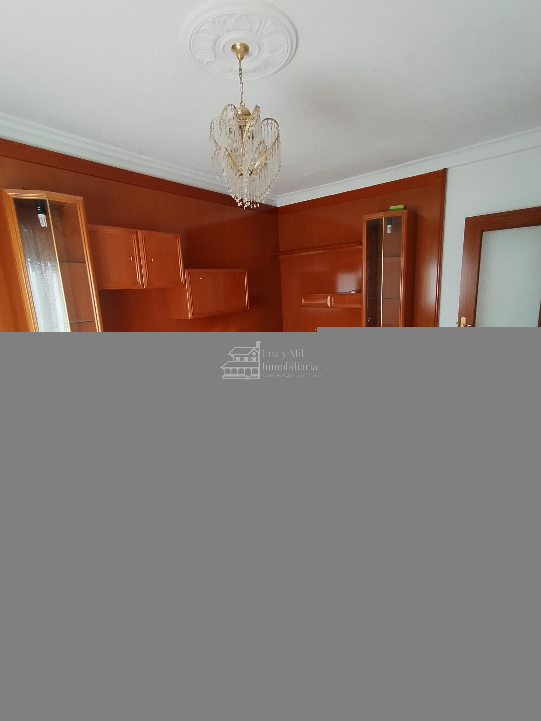 For sale of flat in Salamanca