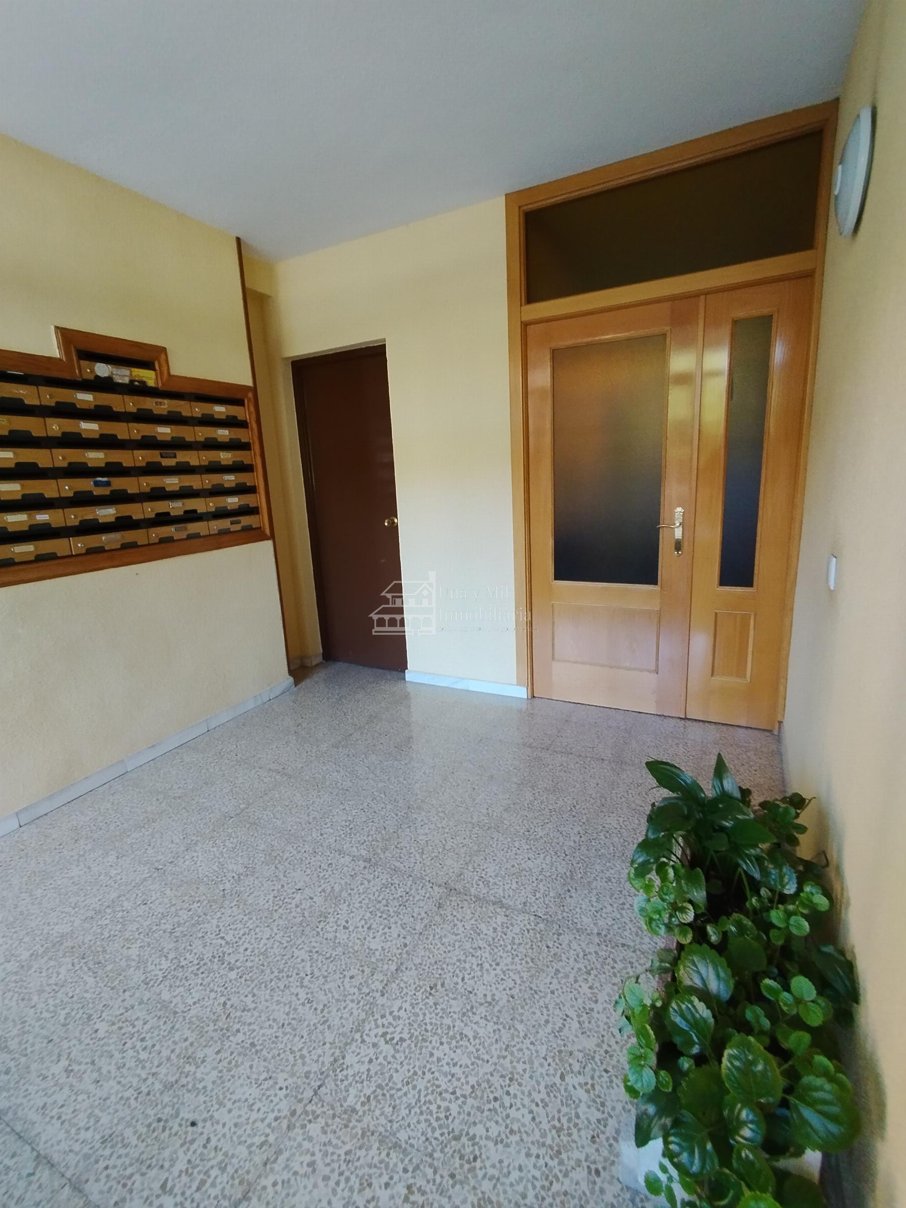 For sale of flat in Salamanca