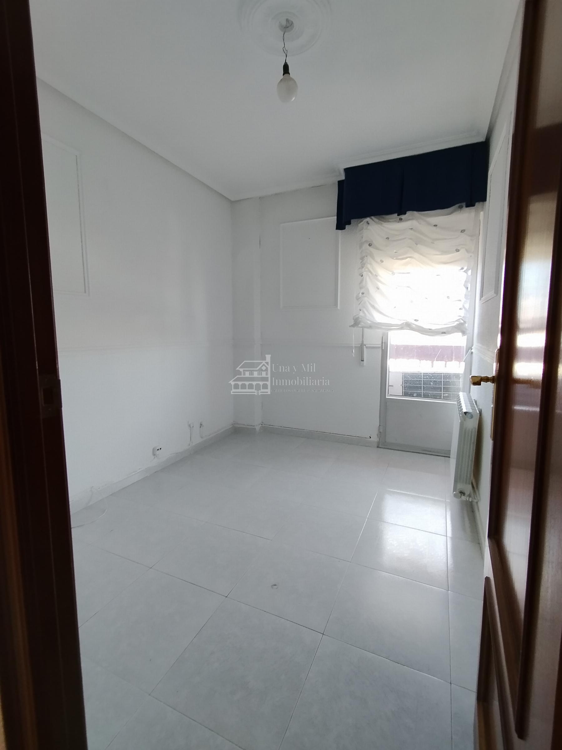For sale of flat in Salamanca