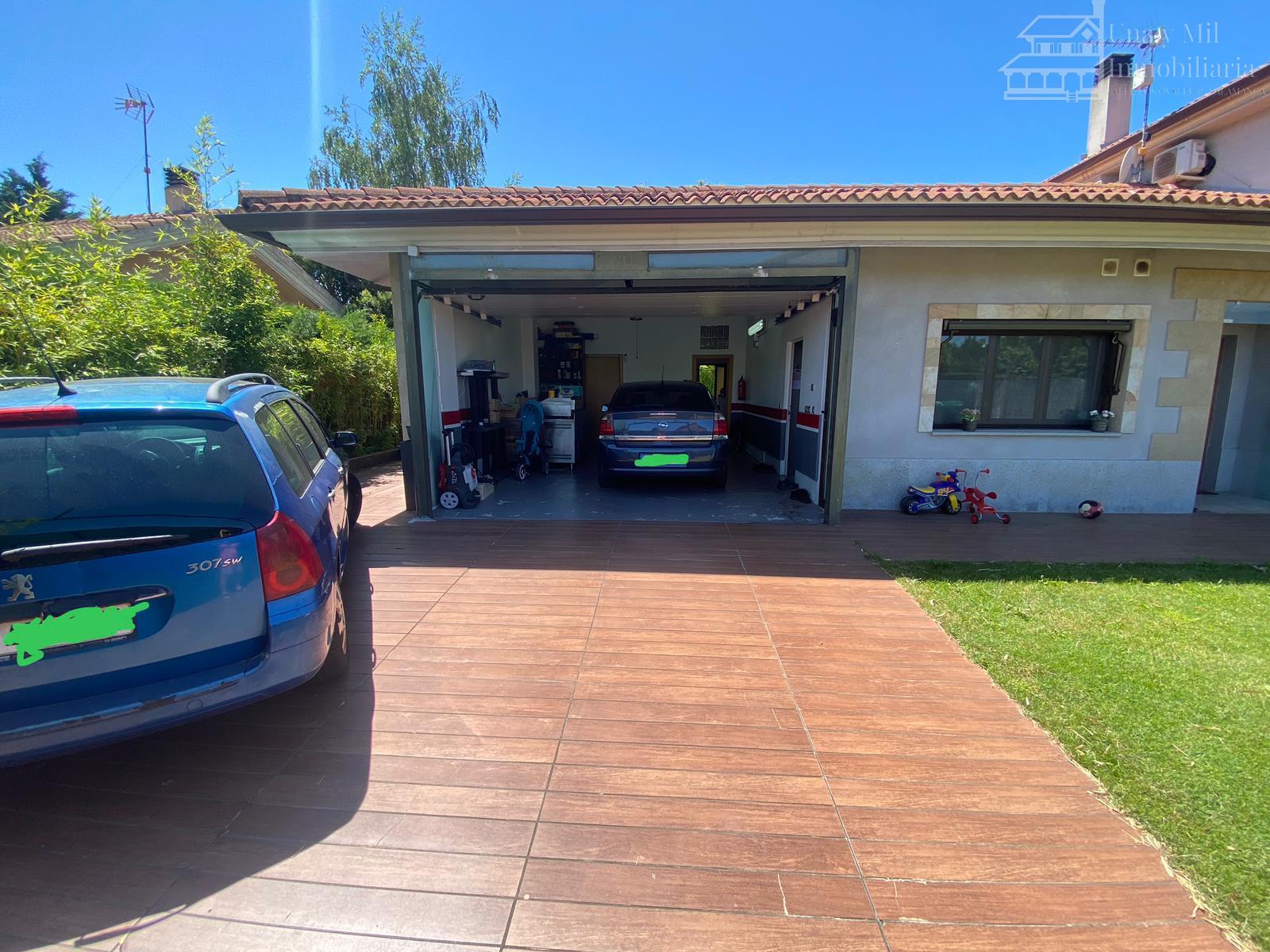 For sale of chalet in Villamayor