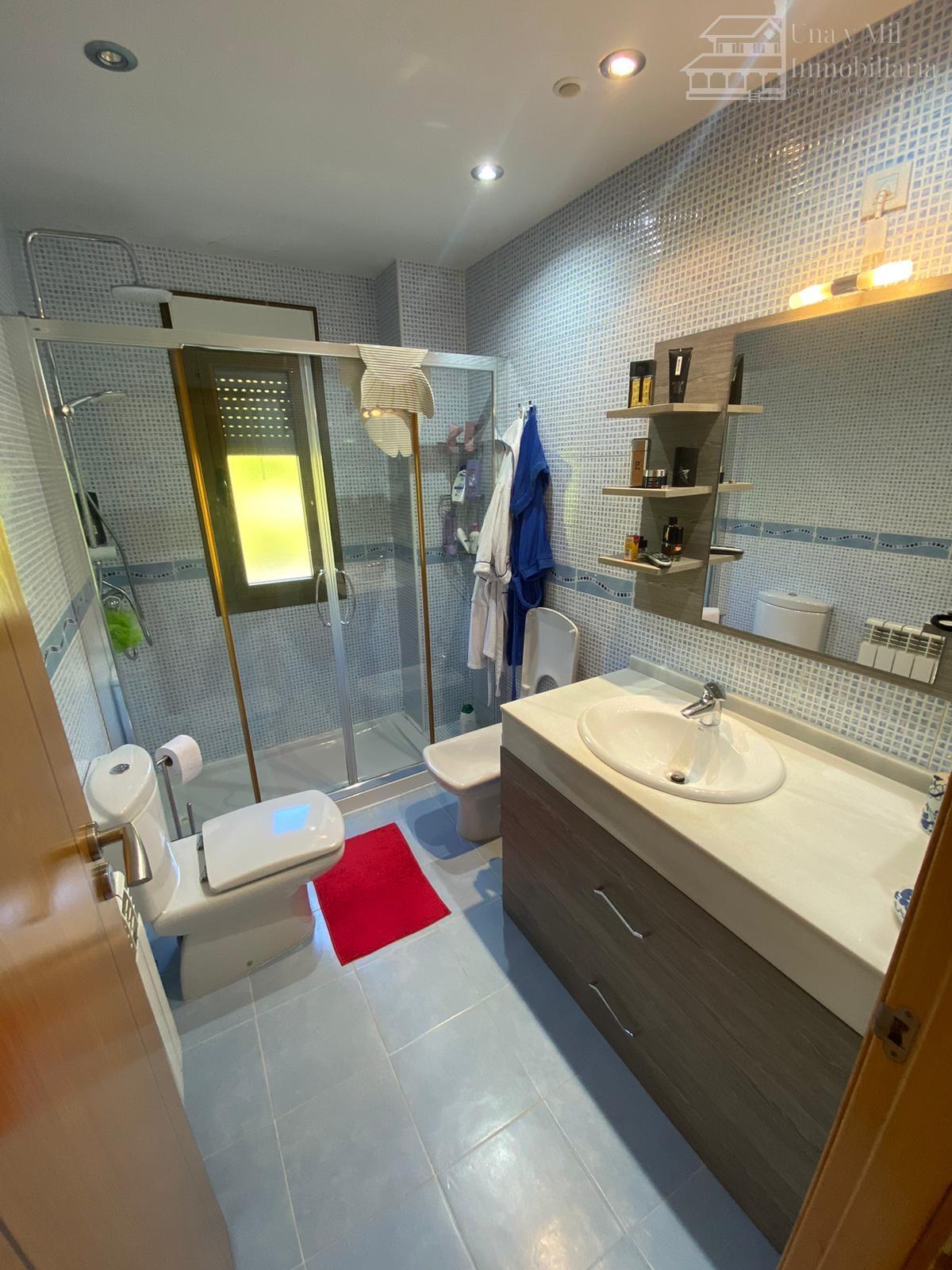 For sale of chalet in Villamayor