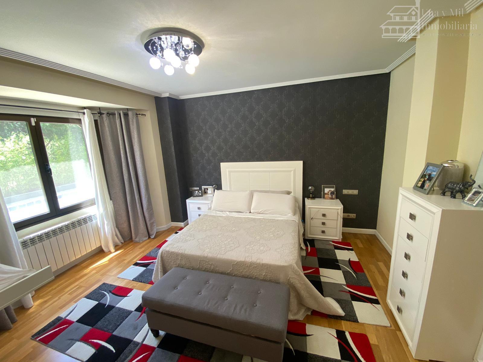 For sale of chalet in Villamayor