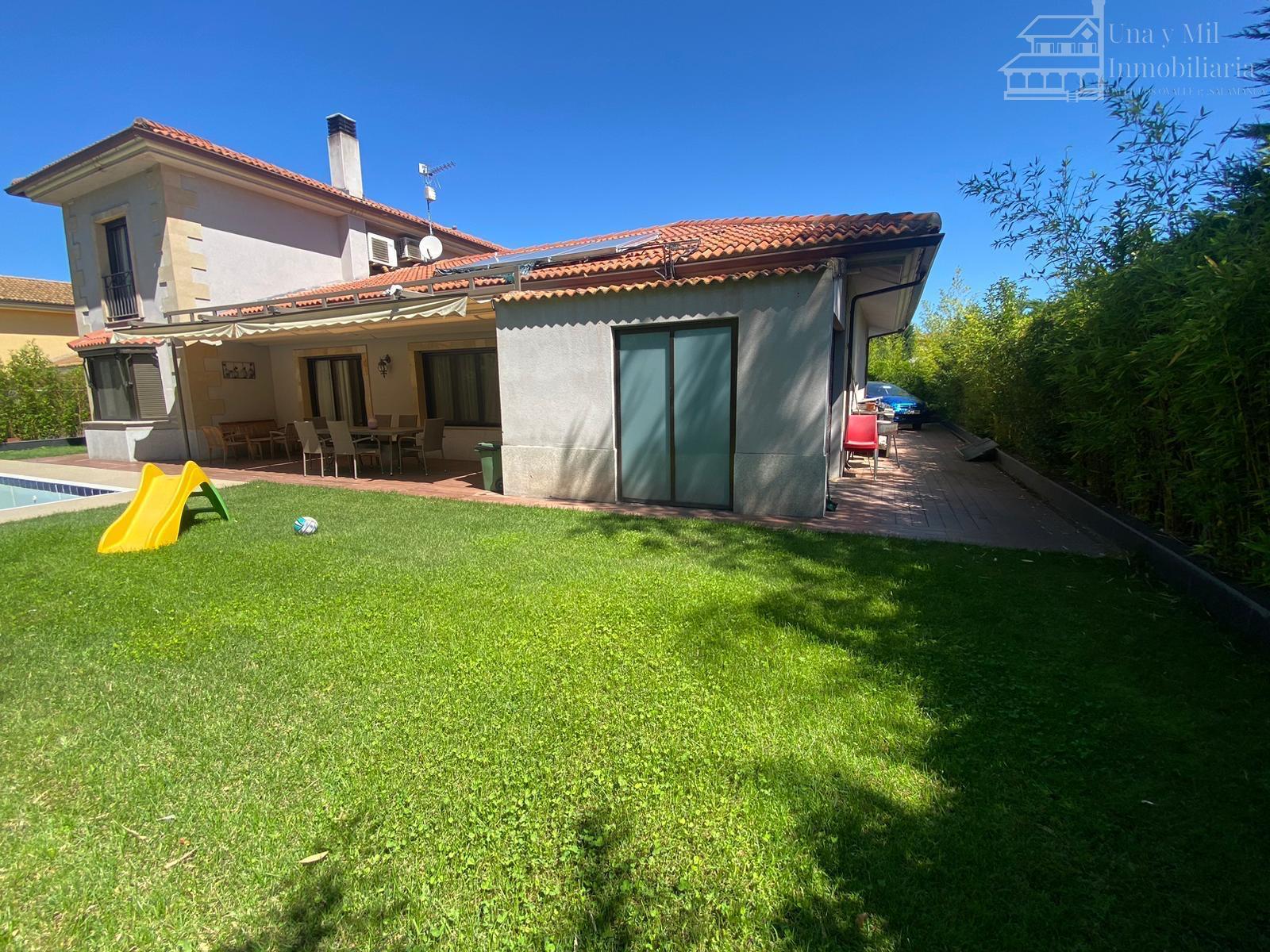 For sale of chalet in Villamayor