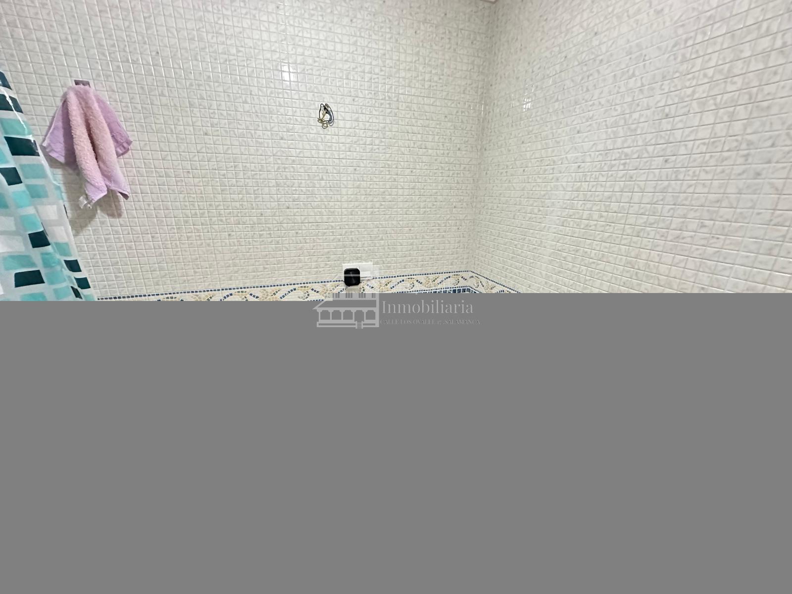 For sale of chalet in Carbajosa de la Sagrada