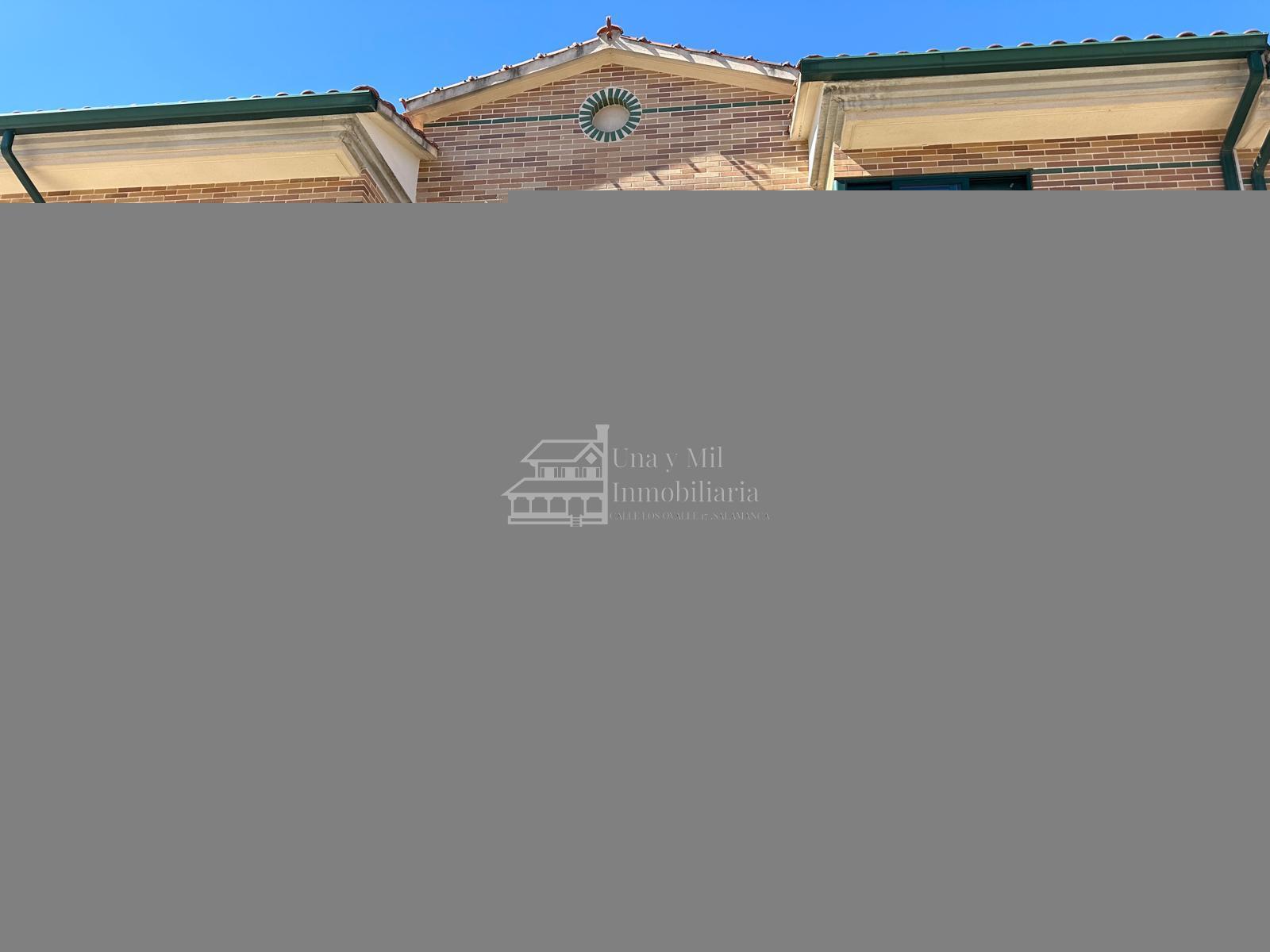 For sale of chalet in Carbajosa de la Sagrada