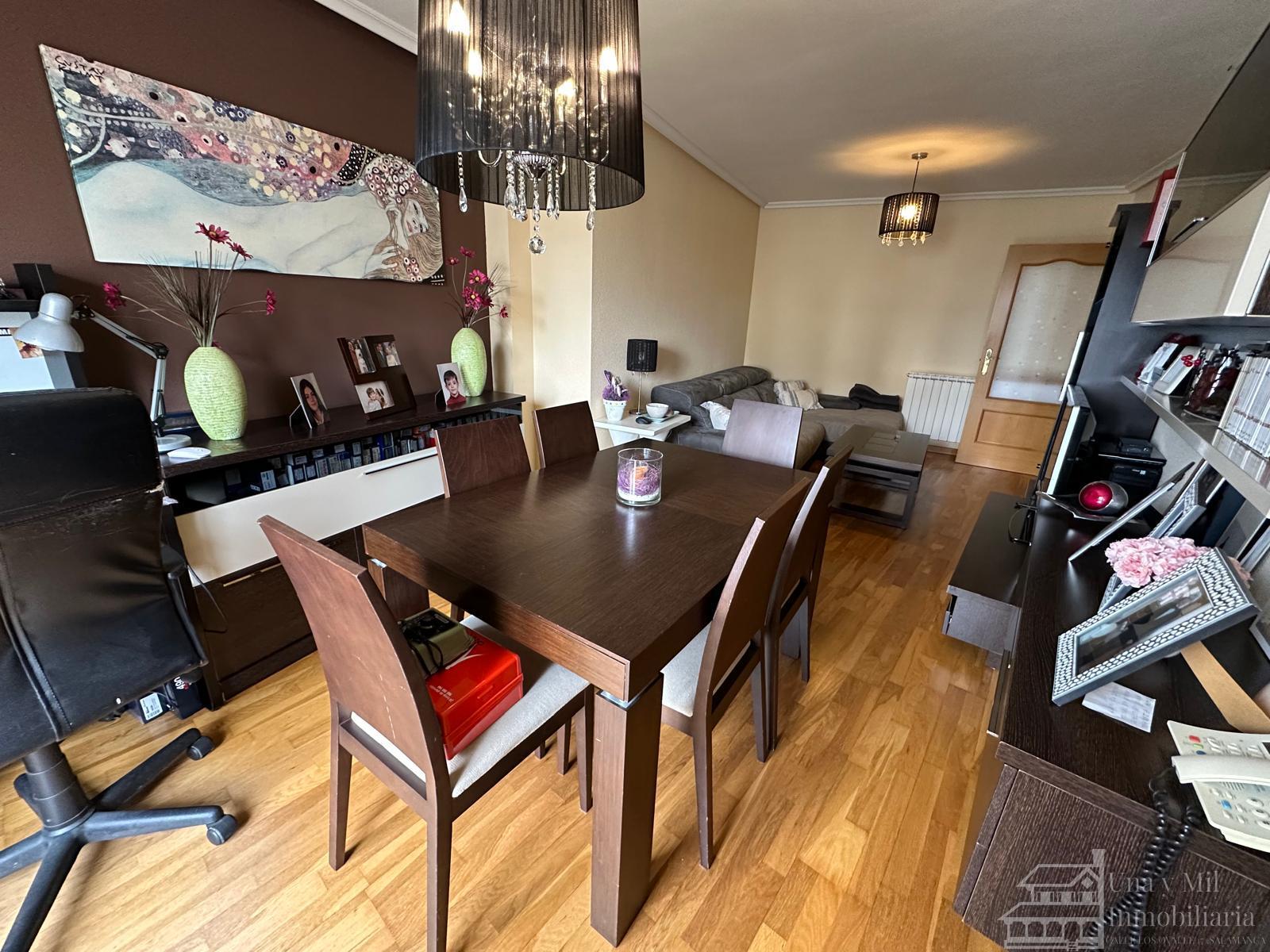 For sale of flat in Carbajosa de la Sagrada