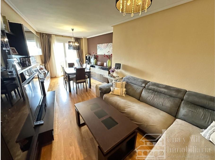 For sale of flat in Carbajosa de la Sagrada