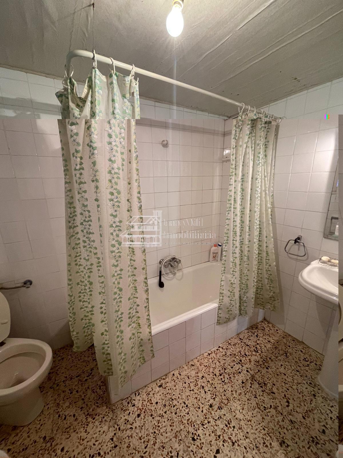 For sale of house in Gallegos de Solmirón
