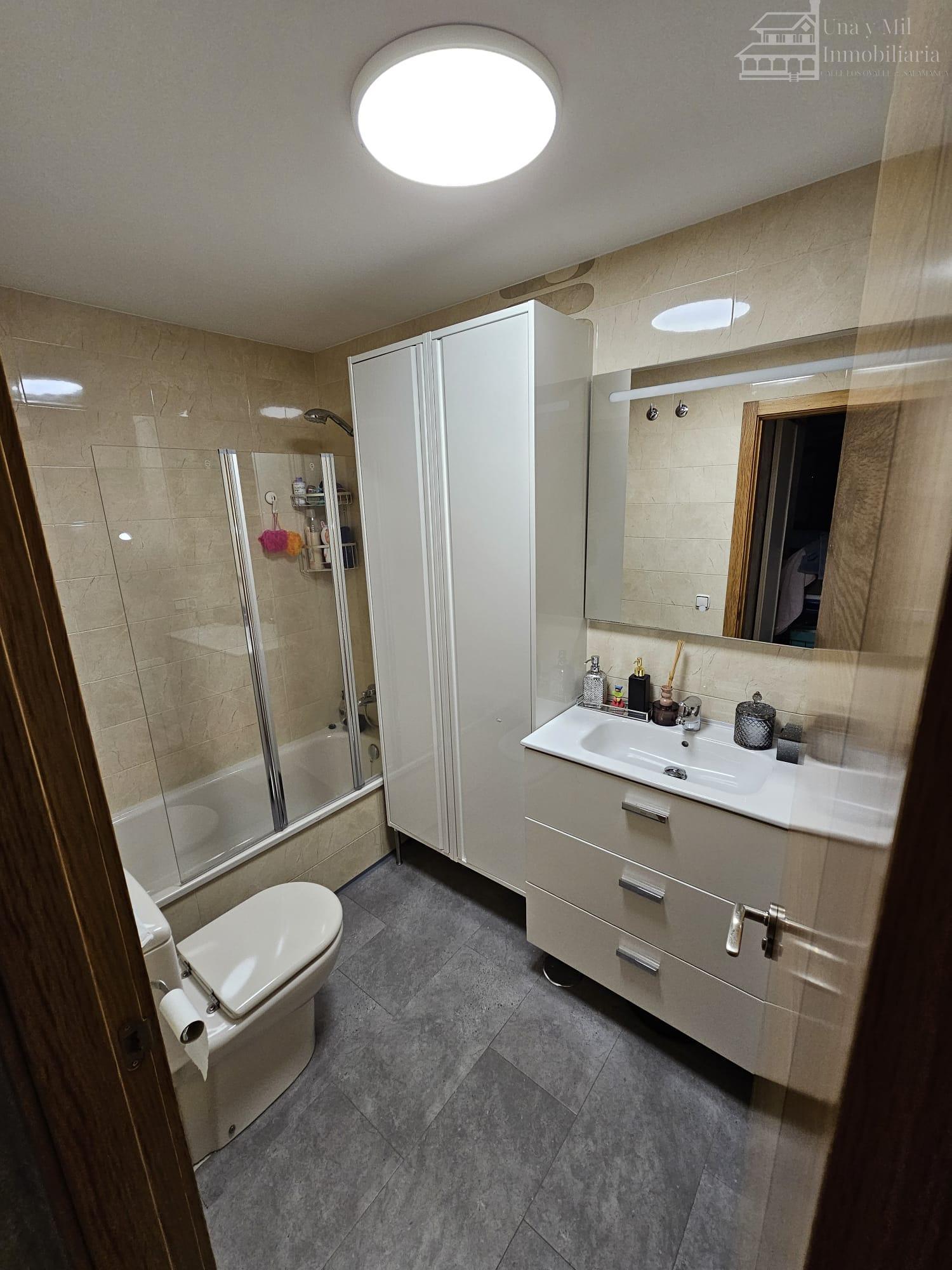 For sale of flat in Salamanca