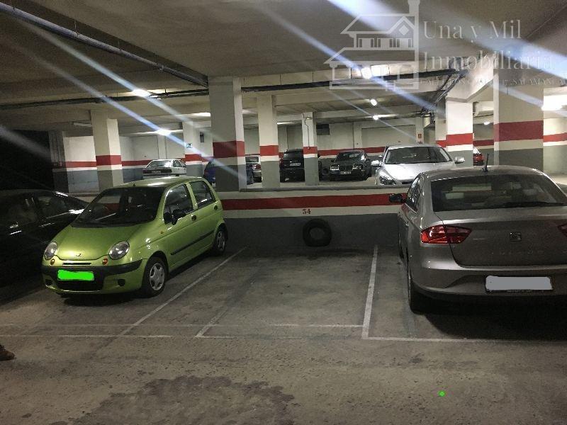 For sale of garage in Salamanca