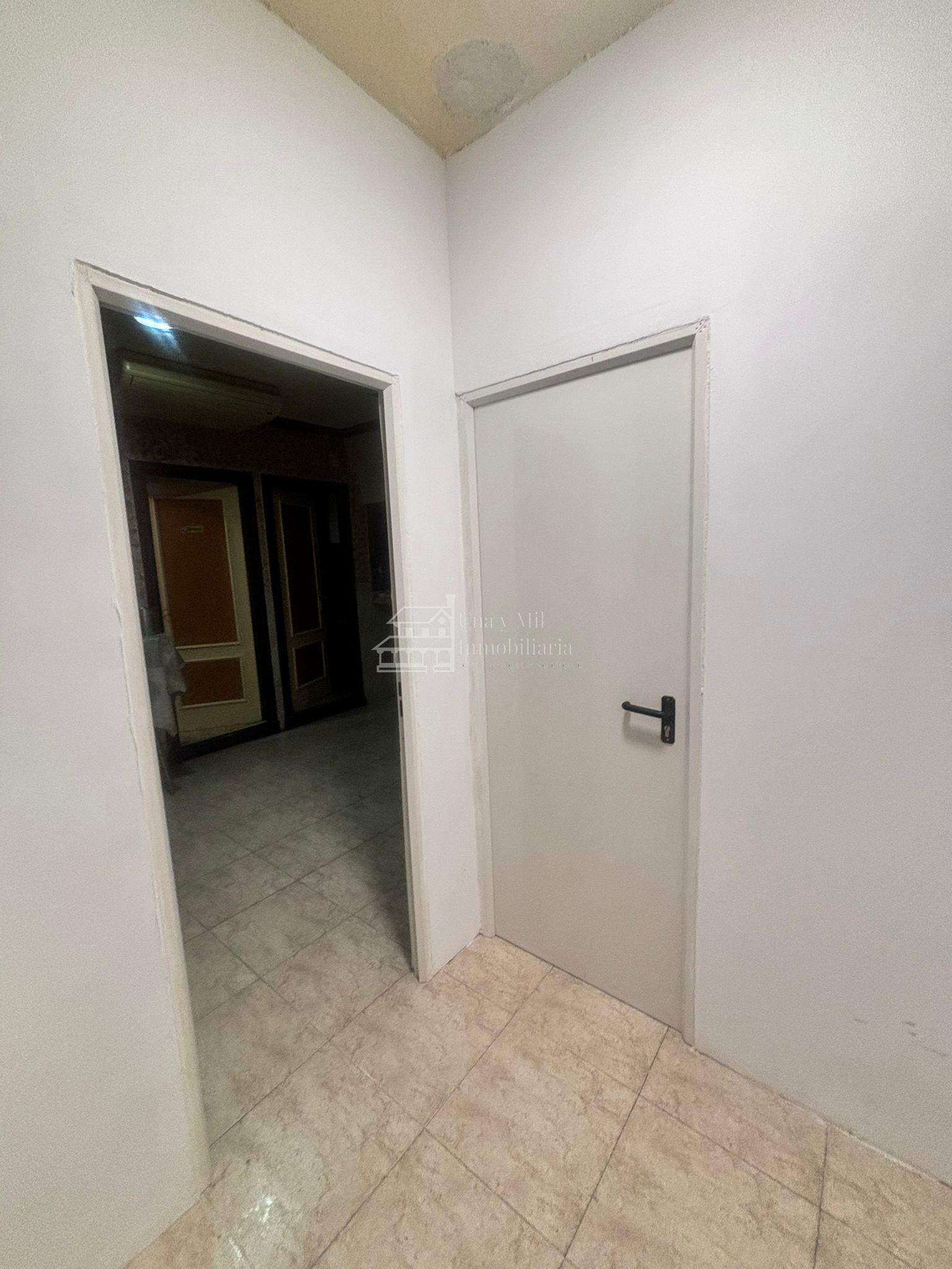 For rent of storage room in Salamanca