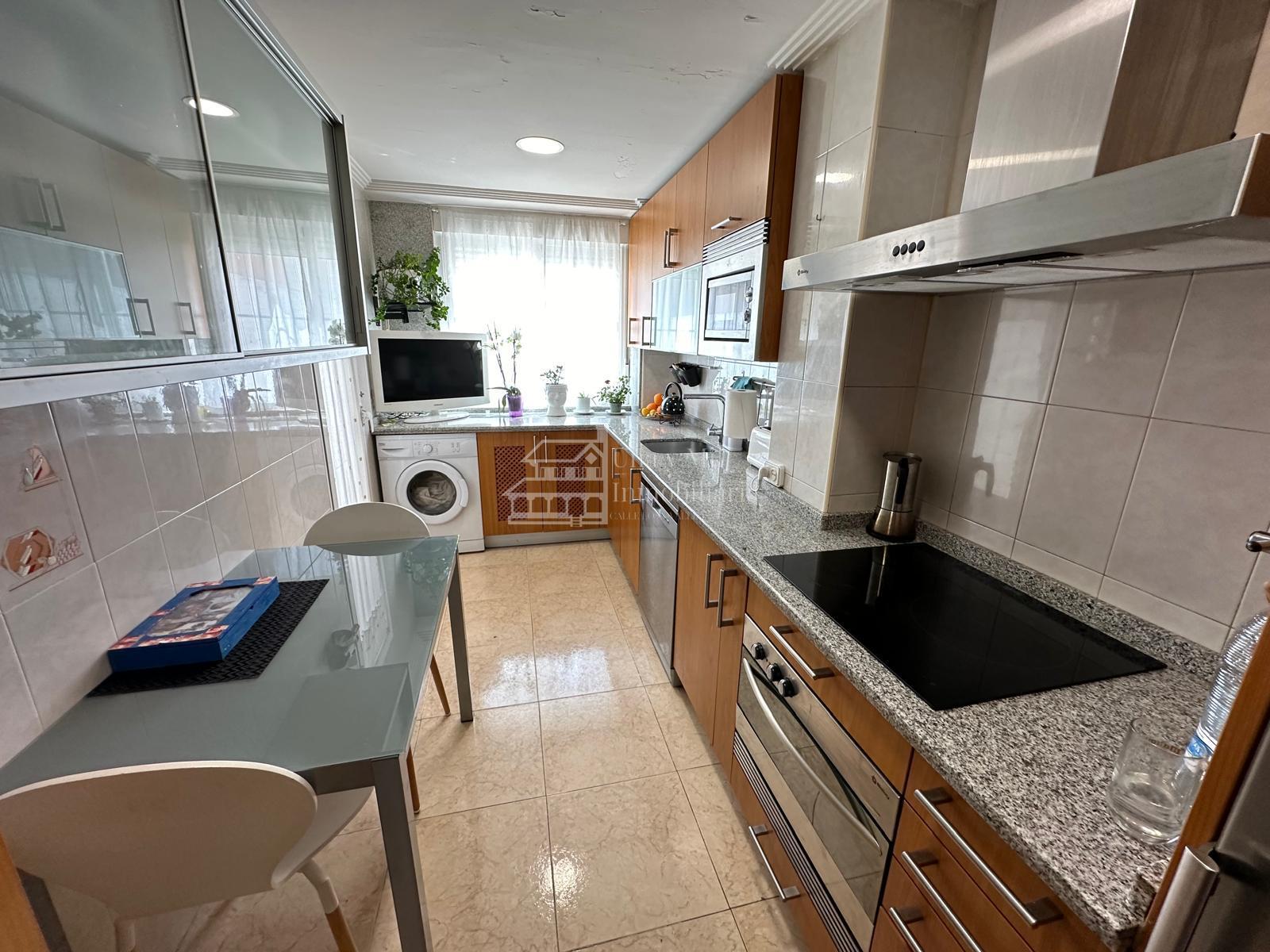 For sale of flat in Carbajosa de la Sagrada