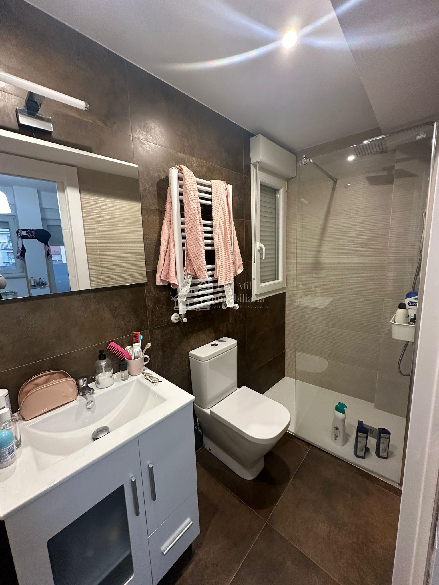 For sale of flat in Carbajosa de la Sagrada
