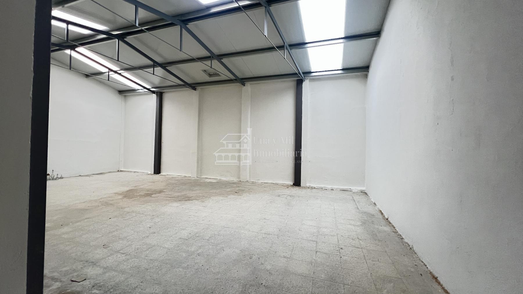 For rent of commercial in Salamanca
