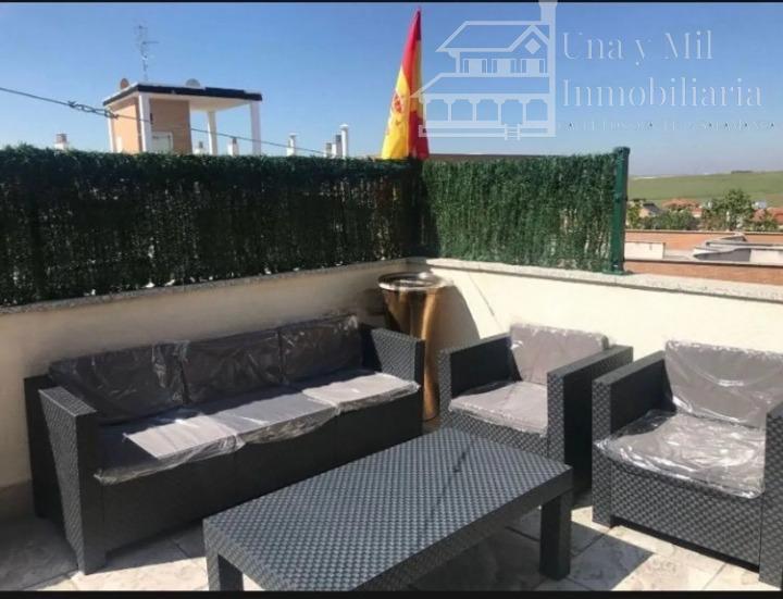 For sale of flat in Carbajosa de la Sagrada