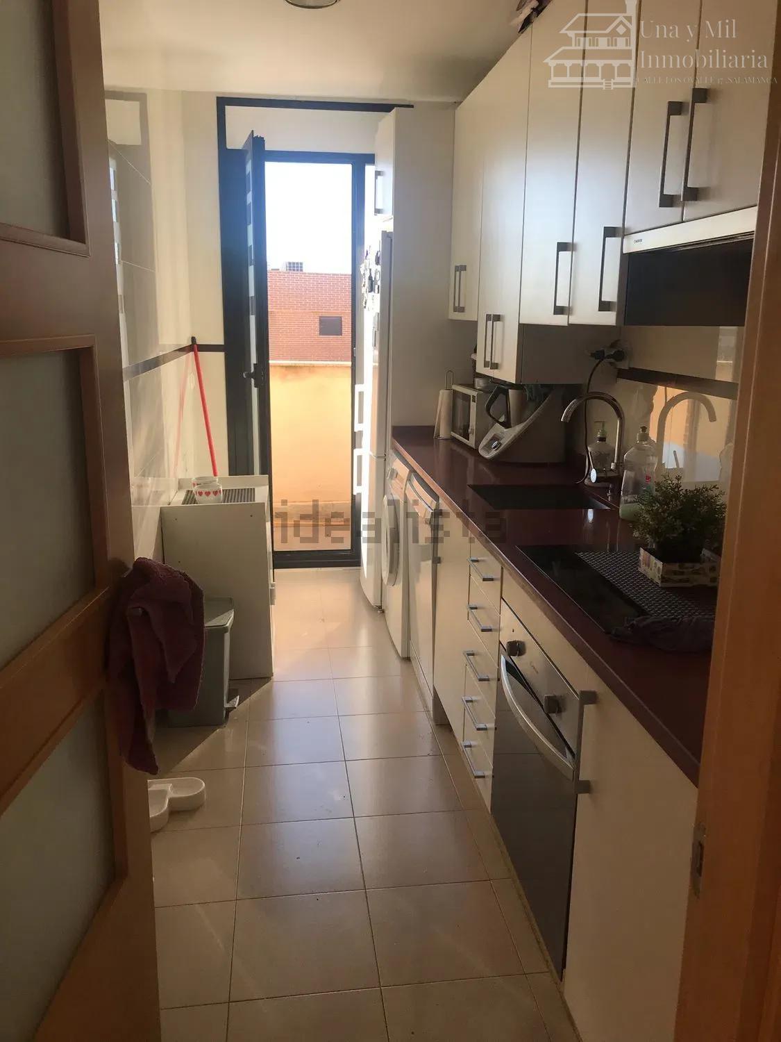 For sale of flat in Carbajosa de la Sagrada