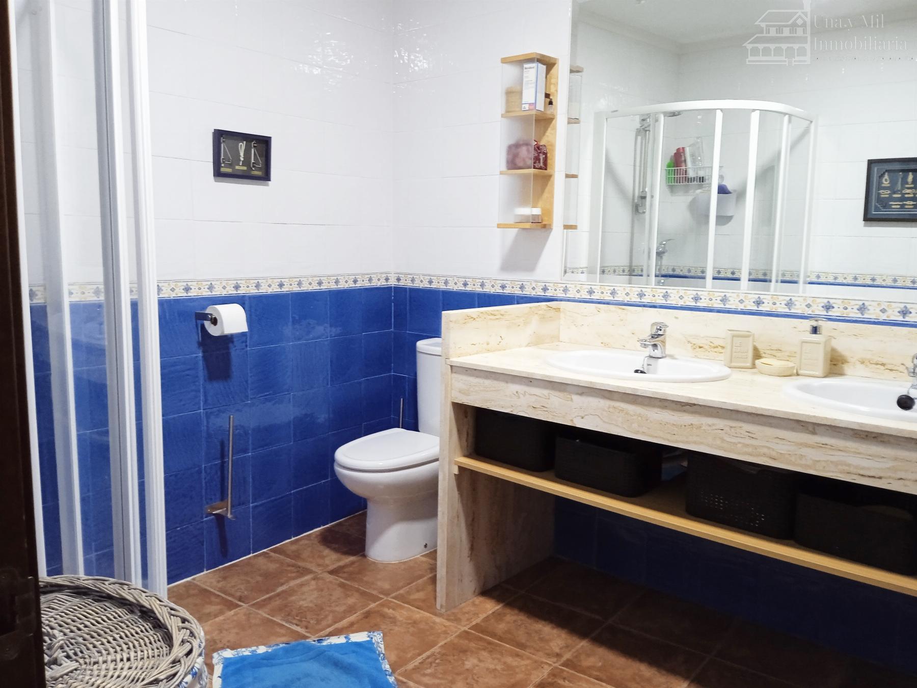 For sale of chalet in Galindo y Perahuy