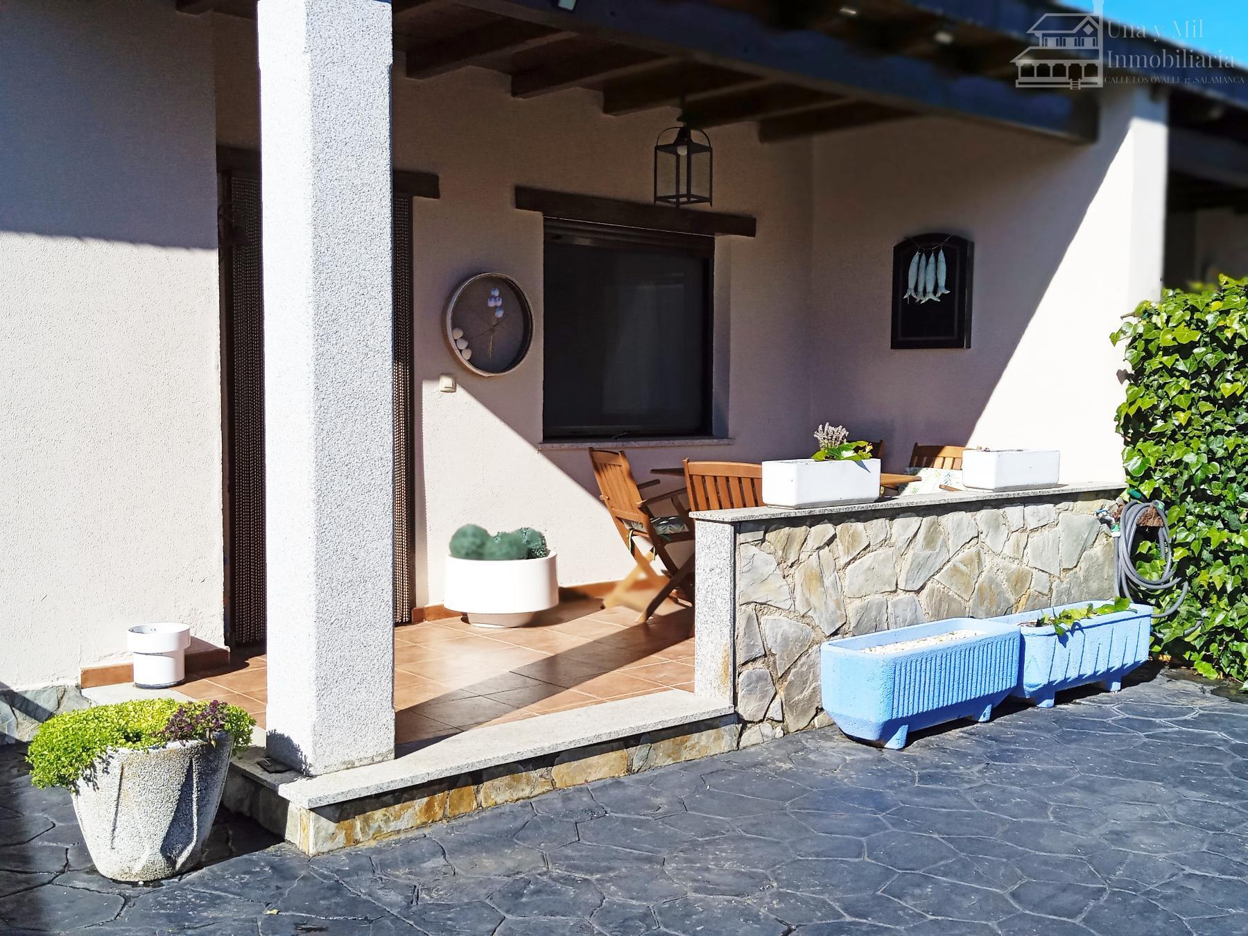 For sale of chalet in Galindo y Perahuy