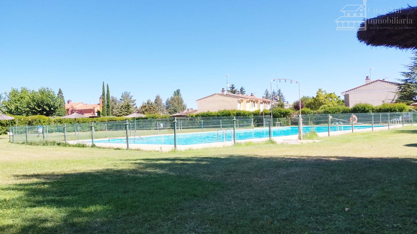 For sale of chalet in Galindo y Perahuy