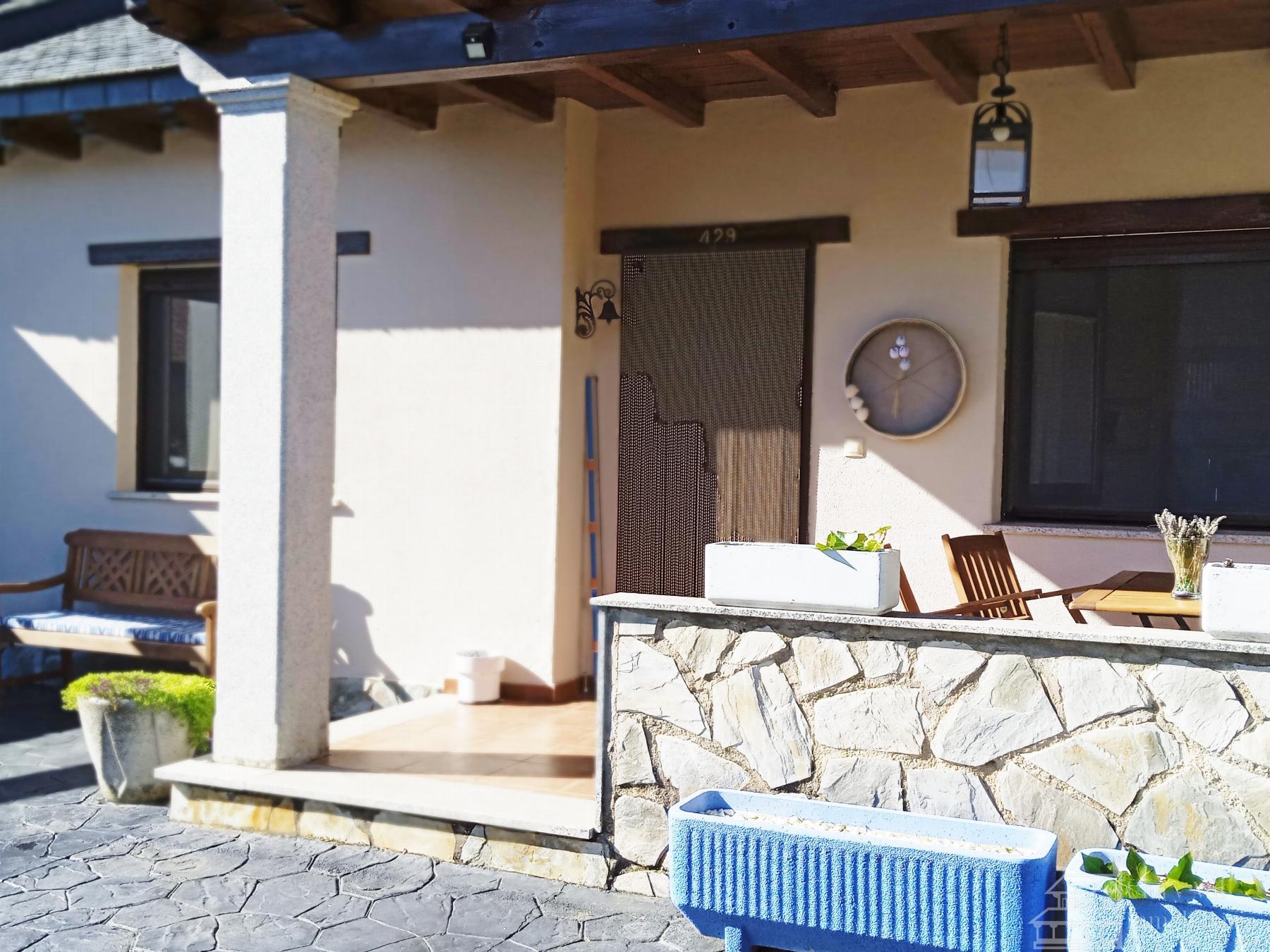 For sale of chalet in Galindo y Perahuy