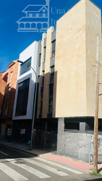 For sale of flat in Salamanca