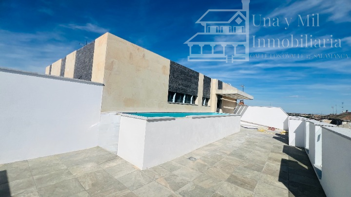 For sale of flat in Salamanca