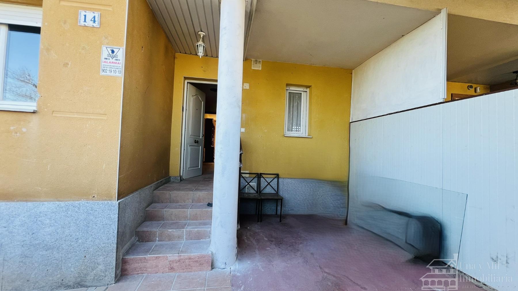 For sale of chalet in Parada de Arriba