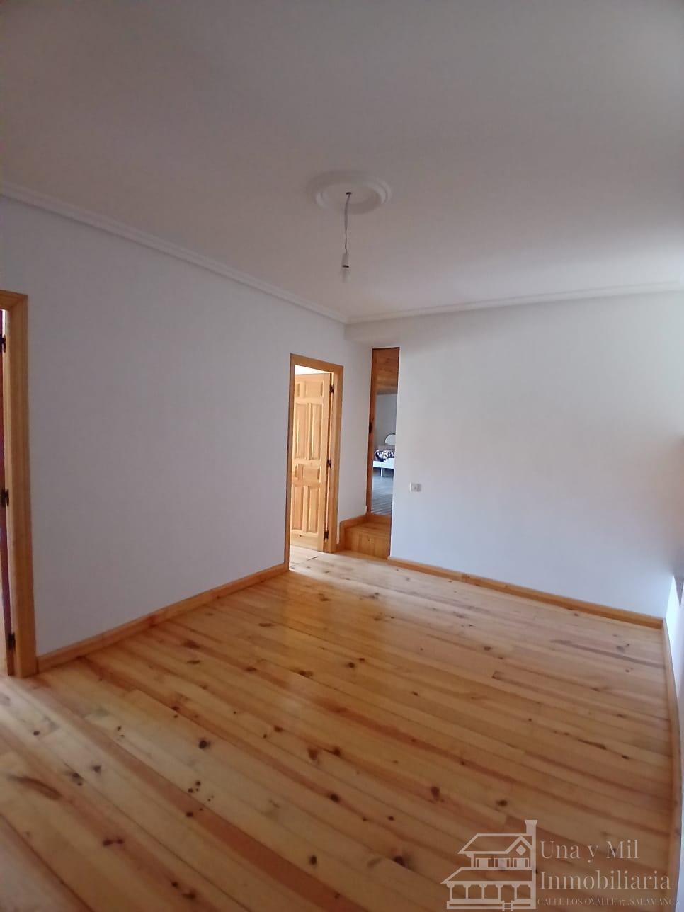 Venta de casa en Pedrosillo de los Aires