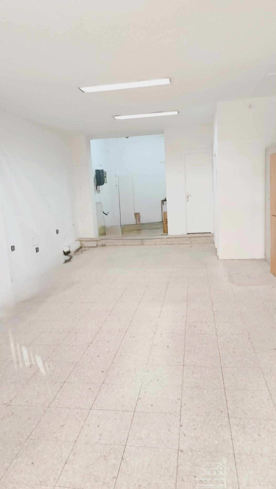 Venta de local en Salamanca