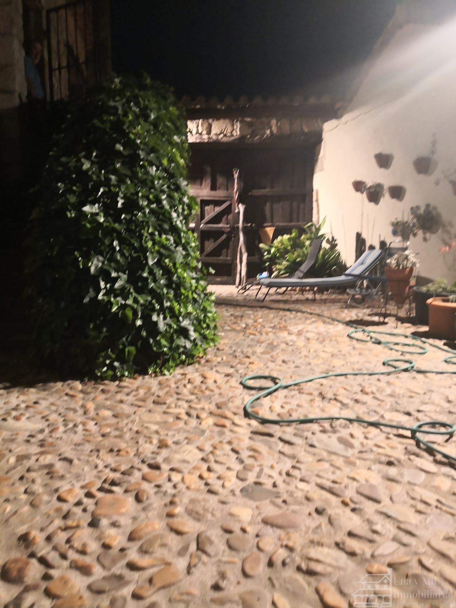 Alrededores